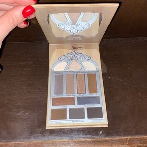 Pretty Vulgar Eyeshadow Palette